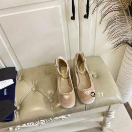 Picture of Prada Shoes _SKUPradasz35-40519128.5CMY0364